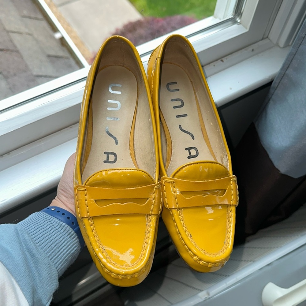 Unisa Yellow Patent Leather Flats/Loafers